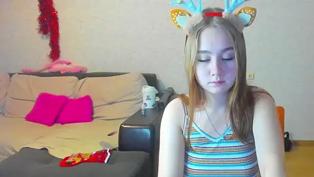 Snapshot of natali2550 chatting on 12-22-24, 09:31 natali2550 online show from 12-22-24, 09:31