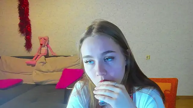 Snapshot of natali2550 chatting on 01-05-25, 09:03 natali2550 online show from 01-05-25, 09:03