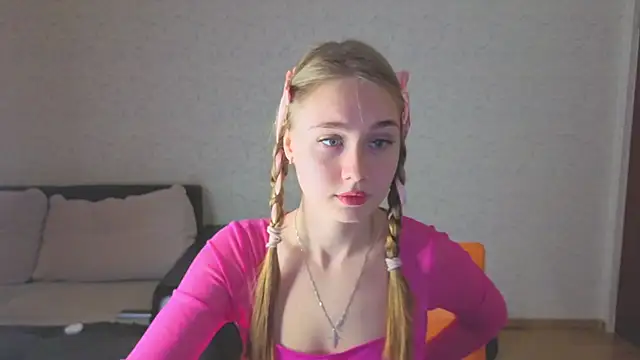 Snapshot of natali2550 chatting on 11-20-25, 07:30 natali2550 online show from 11-20-25, 07:30