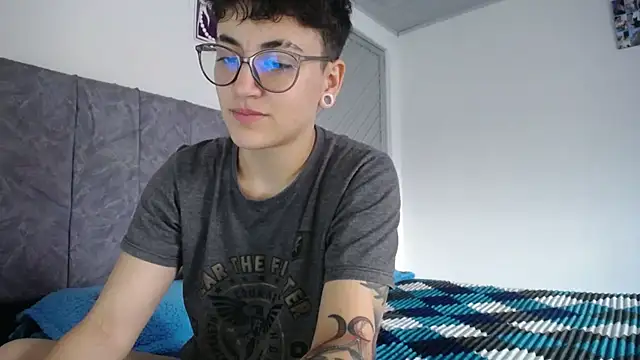 linda 33 online show from 03-29-26, 08:20