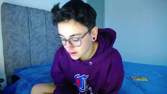 linda 33 online show from 04-08-26, 11:10