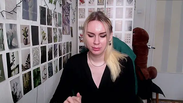 CapriScorpion online show from 02-12-26, 11:16