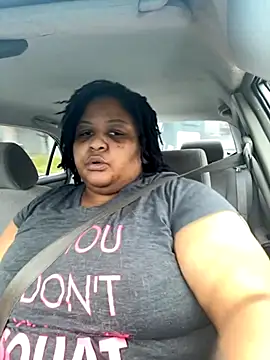 kweenxkarma online show from 10-25-25, 09:20