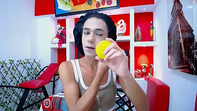 KatrinaQueen1 online show from 11-29-25, 06:22