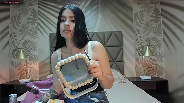 AnneDixie online show from 04-03-26, 03:04