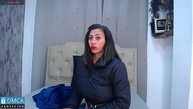 CarolRodriguez  online show from 02-25-25, 02:36