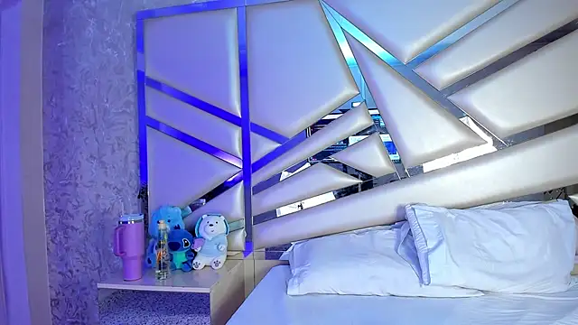 Miia002 online show from 02-09-26, 12:14