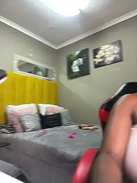 Bustygoddess32 online show from 01-23-25, 11:58