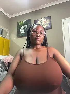 Bustygoddess32 online show from 01-30-25, 10:08