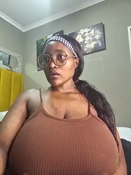 Bustygoddess32 online show from 02-28-25, 10:17