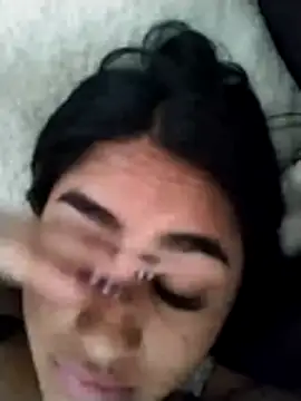 Snapshot of Charlotte_cutee18 chatting on 10-28-25, 05:15 Charlotte cutee18 online show from 10-28-25, 05:15