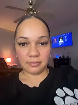 Snapshot of DestineeJayde chatting on 05-24-26, 06:29 DestineeJayde online show from 05-24-26, 06:29