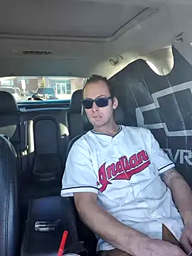 Snapshot of cdressupdiva chatting on 12-17-24, 03:17 cdressupdiva online show from 12-17-24, 03:17