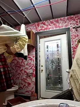 Snapshot of cdressupdiva chatting on 02-10-25, 05:03 cdressupdiva online show from 02-10-25, 05:03