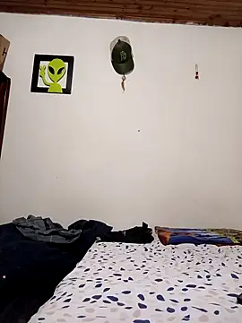 sebasxx97 online show from 12-18-25, 04:51