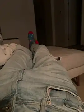 Snapshot of mightgogay chatting on 02-26-25, 03:32 mightgogay online show from 02-26-25, 03:32