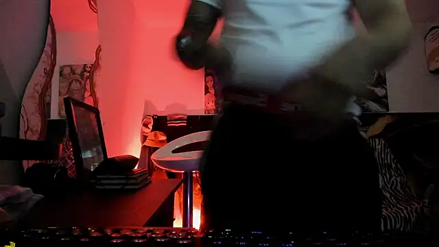 Sisoyalejo420 online show from 12-15-25, 01:43