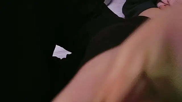 POCARI SWEAT online show from 03-19-25, 10:22