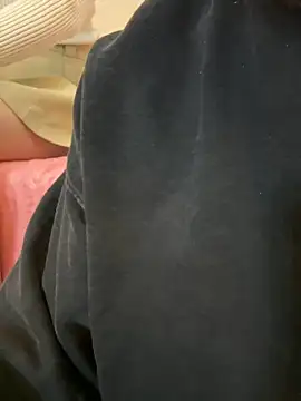 POCARI SWEAT online show from 11-09-25, 05:28