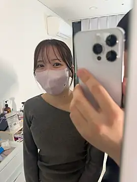 POCARI SWEAT online show from 04-07-26, 02:50