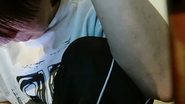 POCARI SWEAT online show from 04-22-26, 11:34