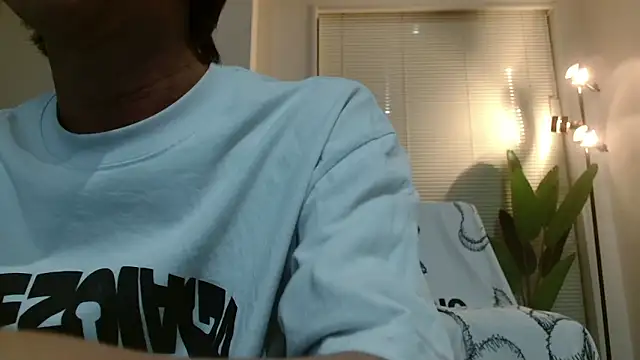 POCARI SWEAT online show from 04-23-26, 03:14