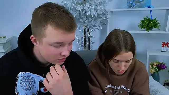 Snapshot of _Olli__Stiw_ chatting on 10-26-25, 07:03 Olli Stiw online show from 10-26-25, 07:03