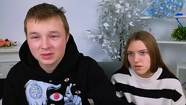 Snapshot of _Olli__Stiw_ chatting on 11-22-25, 08:57 Olli Stiw online show from 11-22-25, 08:57