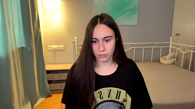 AliceKolltt online show from 06-26-26, 01:26