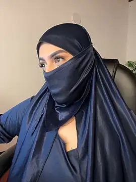 Snapshot of haddy_ss chatting on 11-11-25, 07:14 haddy ss online show from 11-11-25, 07:14