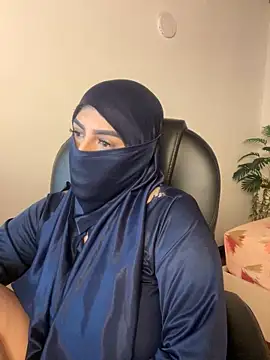 Snapshot of haddy_ss chatting on 11-18-25, 07:07 haddy ss online show from 11-18-25, 07:07