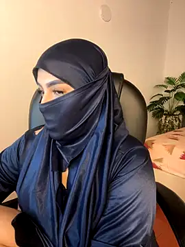 Snapshot of haddy_ss chatting on 11-25-25, 01:27 haddy ss online show from 11-25-25, 01:27