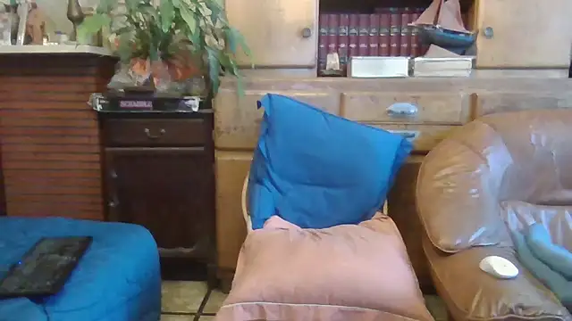 Snapshot of sympatrique chatting on 12-05-24, 11:49 sympatrique online show from 12-05-24, 11:49