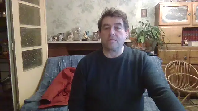 Snapshot of sympatrique chatting on 12-07-24, 04:03 sympatrique online show from 12-07-24, 04:03