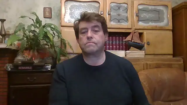 Snapshot of sympatrique chatting on 12-11-24, 09:23 sympatrique online show from 12-11-24, 09:23