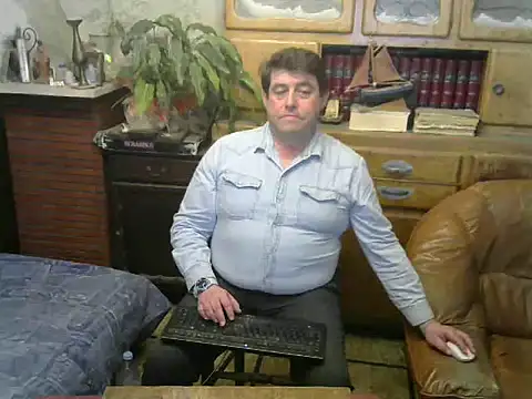 Snapshot of sympatrique chatting on 03-11-25, 05:46 sympatrique online show from 03-11-25, 05:46