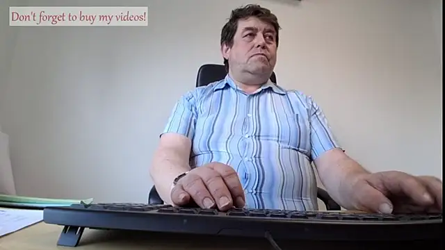 Snapshot of sympatrique chatting on 06-18-26, 02:43 sympatrique online show from 06-18-26, 02:43