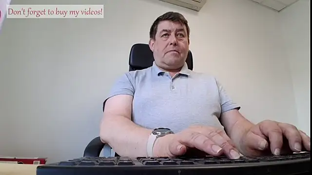 Snapshot of sympatrique chatting on 07-20-26, 07:22 sympatrique online show from 07-20-26, 07:22