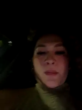 Sara smiiith211 online show from 02-15-26, 04:42