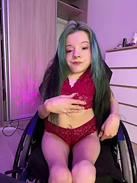 MiniSophiaa online show from 01-11-26, 08:19