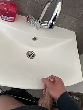 Siggidc2n online show from 04-22-26, 06:49