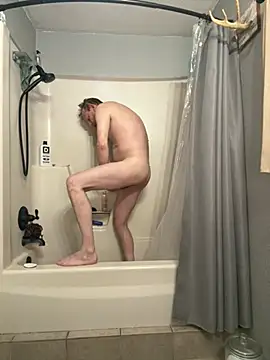 ianvaghn2252 online show from 04-27-26, 02:09