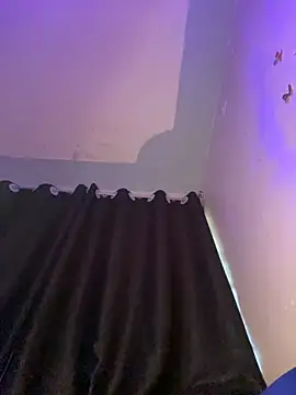 Snapshot of Cherrytowild chatting on 12-02-25, 04:51 Cherrytowild online show from 12-02-25, 04:51