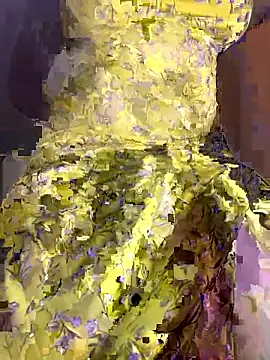 Snapshot of Cherrytowild chatting on 01-09-26, 04:54 Cherrytowild online show from 01-09-26, 04:54