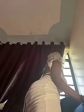 Snapshot of Cherrytowild chatting on 02-02-26, 06:45 Cherrytowild online show from 02-02-26, 06:45