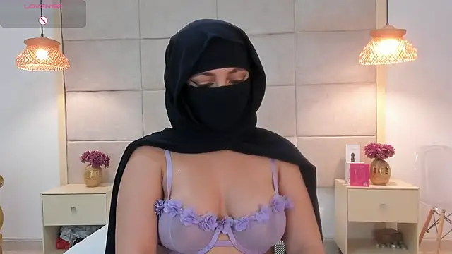 izadii online show from 06-11-26, 12:32