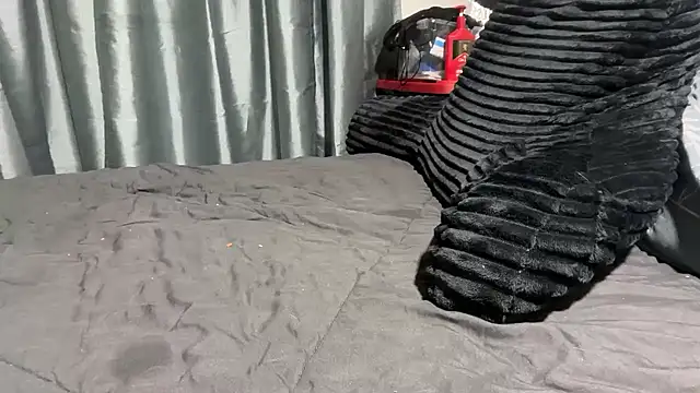 Mikeypnp1494 online show from 10-04-25, 01:25