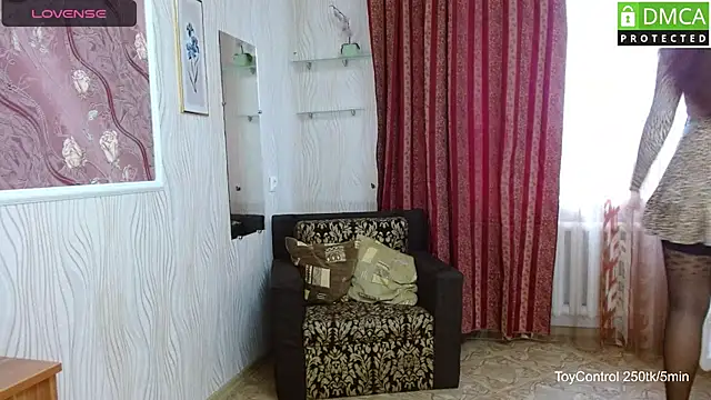 Linda Ernestine online show from 11-27-25, 07:43