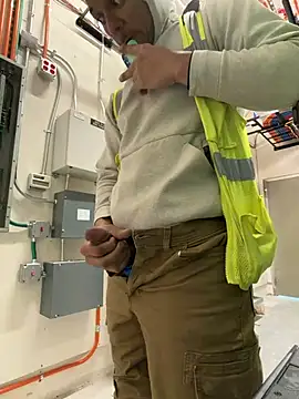 Snapshot of studftl chatting on 03-05-26, 04:47 studftl online show from 03-05-26, 04:47