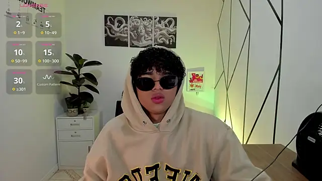 Noah Smith04 online show from 11-09-25, 02:04